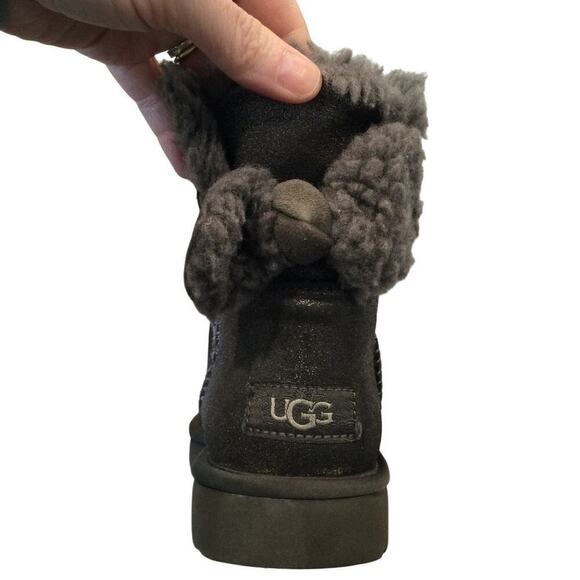 UGG Womens Arielle Mini Bailey Fur Bow Boots Black Metallic Y2K Suede US 5 EU 36 - Picture 10 of 11